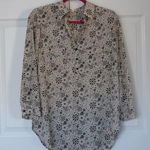 USED Pleione roll sleeve Floral blouse